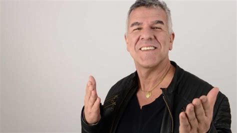 Las noticias de última hora, verídicas y sin censuras de dady brieva. Dady Brieva hincha de...? | Porque la pasión nunca cambia