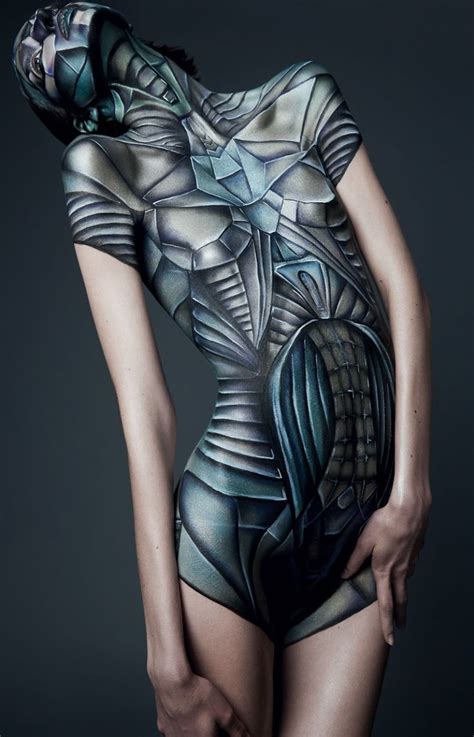 Characteristic of the vertebrate form, the human body has an internal skeleton with a backbone, and, as with the mammalian form, it has hair and mammary glands. Pin by Ivana Beauty Artist on NYX Inspo | Human body art ...