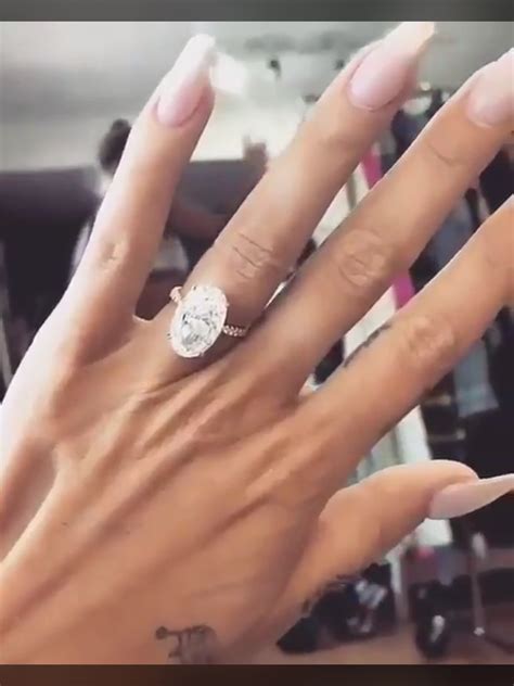 Confirmed that it designed the couple's jewelry. Hailey's ring | Engagement rings, Rings