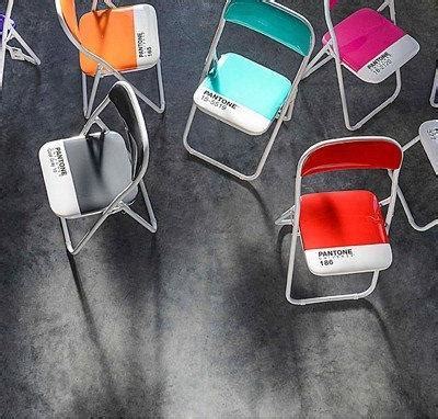 Mocoloco is a web magazine dedicated to everything related to modern contemporary design and architecture. Pantone Folding Chairs - Design Miss