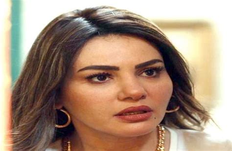 مشاهدة مسلسل اللي مالوش كبير الحلقة 21 الحادية والعشرون بجوده عالية جدا hd على اكثر من سيرفر اونلاين. للمرة الثانية.. دينا فؤاد تريند على تويتر بعد الحلقة الـ ...