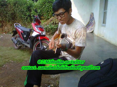 Referensi kunci gitar lagu laluna band lara hati, membekas di hati, dan selepas kau pergi. Tikus Kampung Online: CHORD GITAR PETERPAN MARILAH KEMARI