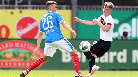 Die relegationsspiele zur bundesliga finden am 23. Relegation live sehen: DAZN überträgt 1. FC Nürnberg vs ...