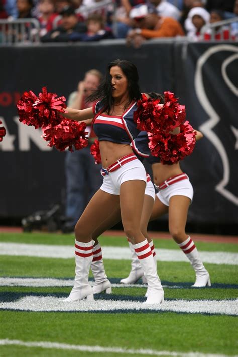 We did not find results for: Meet Summer: Houston Texans cheerleader-turned-NASA ...