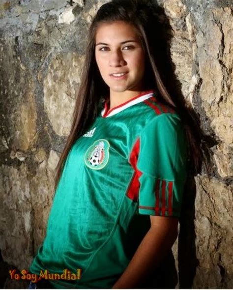 Lydia nayeli rangel hernandez is a mexican football player who plays midfielder for the tigres uanl. DAMAS DEL FÚTBOL: NAYELI RANGEL JUGADORA DE LA SELECCIÓN ...