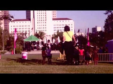 Mix in a nosy neighbor, jealous fiancé, shady maintenance man, a ups driver with a heist gone horribly wrong and you're bound to have some drama. Real Witch Caught On Tape - YouTube