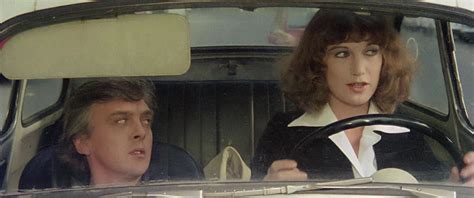 Si erano conosciuti nel 1974 , quando lei era già affermata per aver lavorato con elio petri, durante il casting per il film profondo rosso e dalla loro relazione nacque, nel 1975, la figlia secondogenita asia, che l'ha. Curiosità su Firenze | Curiosità, aneddoti e proverbi su ...