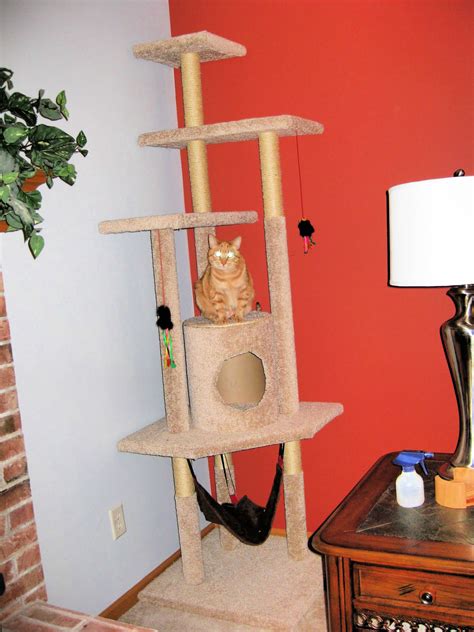 I have always wanted to build cat trees strong & durable enough for big cats to jump on. DIY Cat Tree with Step by Step Plan