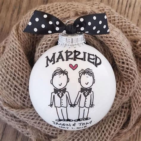 The wedding season is here again! MARRIED GROOM/GROOM ORNAMENT: A truly unique, one-of-a ...