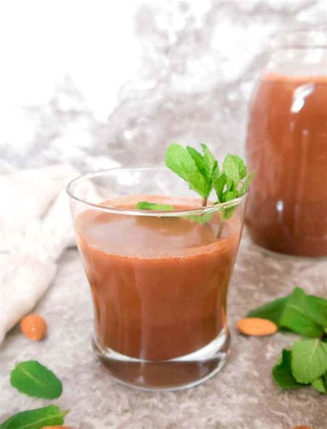 This quick coconut chocolate mousse is the one sweet treat that almost everyone at my table agrees upon. Homemade Chocolate Mint Almond Milk (Paleo, GF)