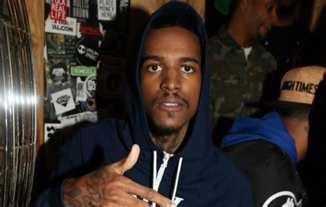 According to local media reports, lil reese (whose real name is tavares taylor) suffered a gun shot wound to his neck while in a vehicle in the country club hills suburb. Rapper Lil Reese "in critical condition" following ...