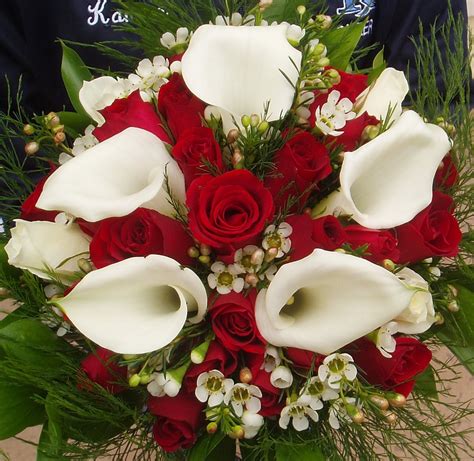 Orange bouquet with calla lilies dahlias and roses. Wedding Decor: 'Calla Lily Wedding Flowers' Decorate in a ...