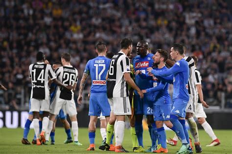 The serie a game between juventus and napoli descended into chaos on sunday as the visitors failed to turn up after their. Juventus-Napoli? Cambia tutto Si rigioca: stravolta la ...