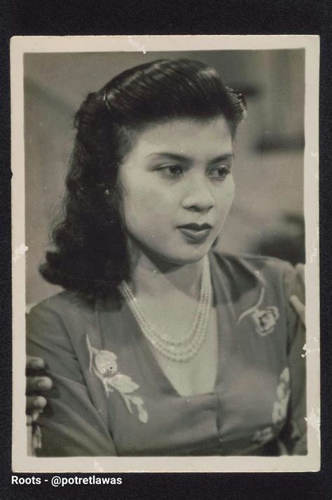 Maria menado (born liesbet dotulong on 2 february 1932) is a malay actress who had her most notable work in the 1950s and 1960s. Sekelumit Kisah Maria Menado, Bintang film Horor Pertama ...