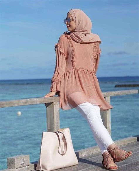 Check spelling or type a new query. Inspirasi OOTD Pantai Untuk Remaja Berhijab | Perlengkapan ...