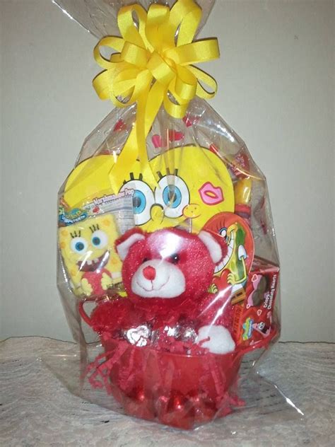 This week you could get a special valentinesgift. SpongeBob valentines Gift | Valentine gifts, Valentines ...