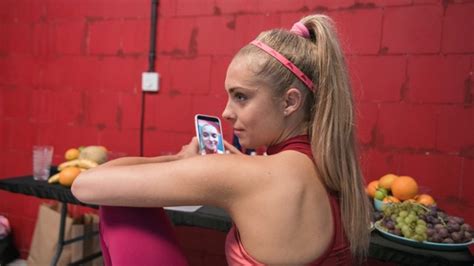 Przekret (2014)  oliwia lukmska : Sweat (2020) - recenzja filmu - Filmweb