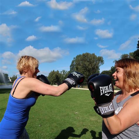 Perfect voor de beginnende bokser, maar ook voor de ervaren bokser die zijn techniek wil. Boksen voor vrouwen in Deventer! - Boksen en vrouwenboksen ...