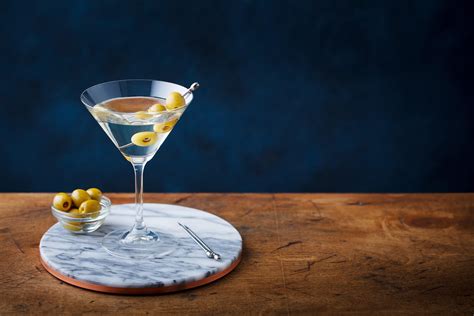 Dirty Martini: A Timeless Cocktail | Grico's Classic Cuisine