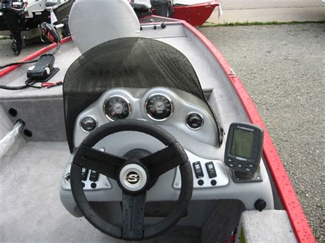 We carry fishing gear & accessories to meet your every need. 2012 Smoker Craft 171 Bass Boat Console | The Best Boat ...