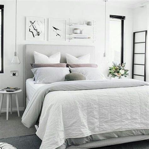 White and grey bedroom inspo. Clean and cosy ___________________________________ #home# ...
