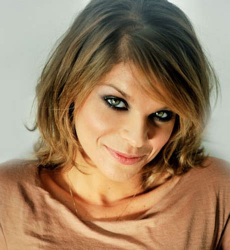 Lo stile corto e chic di alessandra amoroso. Alessandra amoroso capelli corti
