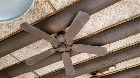 In order for an air conditioner to cool the air it must circulate refrigerant (commonly called freon) using a pump so these pressure differences can happen. 52" Hunter Sea Air & Harbor Breeze Calera Ceiling Fans ...