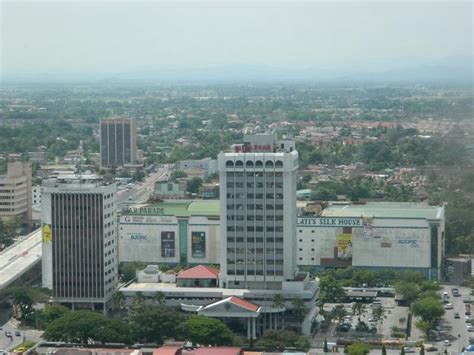 Jalan kolam air, jalan stadium, jalan putra, jalan kota, jalan tunku. Wisma PKNK - Kota Setar | office building, bank