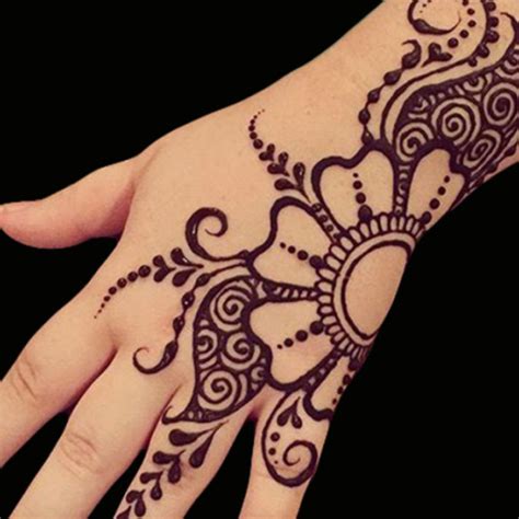 Its a place satish singh launched are label mandi design studio in 2009 which caters to the. Mandhi Desgined - Mehndi Designs For Karwa Chauth 2020 10 ...