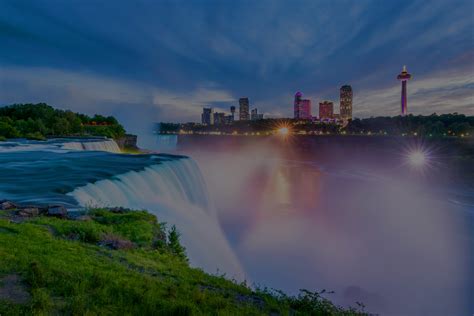 Storied landscape architect frederick law olmstead, who also designed central park, created a wonderland that surrounds niagara falls which includes gardens, over 15 miles of. Niagara Golf Packages - Niagara Falls Golf Getaways - Stay ...