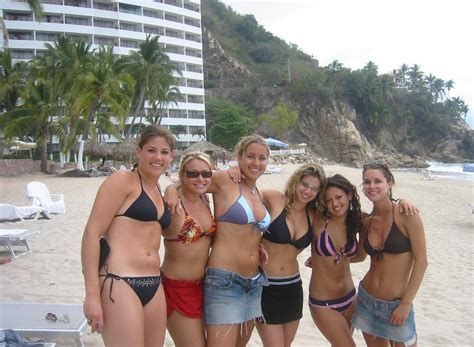 You need to install flash or a modern browser to see the video. Nude amateur college girls at beach . Up show Find ...