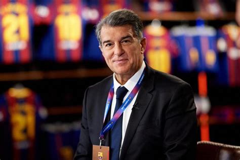 Laporta has one of the most scrutinized jobs in european club soccer. Barça : Juan Laporta réagit après la défaite face au Real