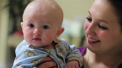 While they have their hands full with their bundle of joy, family and friends can help to ease the burden by landing a hand. Bath Time Baby! - YouTube