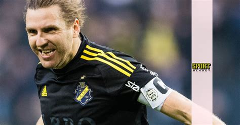 Allmänna idrottsklubben är nordens största idrottsförening med över 20 000 medlemmar och är för närvarande. AIK:s Nils-Eric Johansson avslutar karriären efter ...