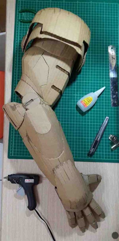 The files are on a scale 1: How To Make An Iron Man Suit - Do-It-Yourself Fun Ideas