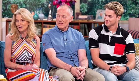 Aj pritchard made a name for himself as a professional dancer on strictly, but he's now swapping aj pritchard is among the famous faces taking part in the 2020 series of i'm a celebrity alongside. Family Of Curtis Pritchard Give Maura Higgins Their Stamp ...