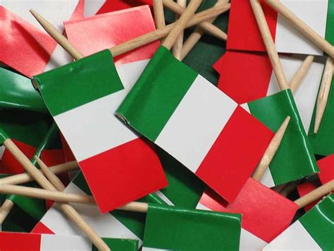 Risikogebiete werden basierend auf einer zweistufigen bewertung begutachtet. Lockerste Corona-Regeln für ganz Italien ab Montag