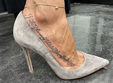 What a beautiful tribute to plenty of celebrities have kept kobe bryant close to them with tattoos since his death, including. Vanessa Bryant's Tribute Foot Tattoo in 2020 | Vanessa ...