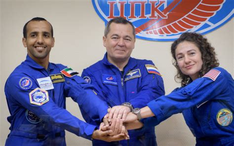 Namn i kursivstil är personer som har lämnat omloppsbanan runt jorden och färdats mot en annan himlakropp. Watch as Maine astronaut Jessica Meir arrives at the ...