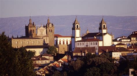 Discover the best of viseu so you can plan your trip right. Várias cidades vão transformar-se num "RUApeiro solidário ...