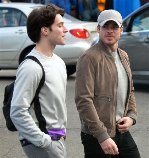 « 11 hqs of richard madden and froy gutierrez out and about in venice beach on february 22, 2020.…» Atores de 'Game of Thrones' e 'Teen Wolf' isolam-se em ...