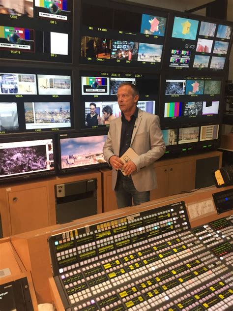 Lundi, laurent bignolas a été contraint d'annuler sa participation à télématin, au profit de son joker damien thévenot. Dans les coulisses de Télématin avec Laurent Bignolas ...