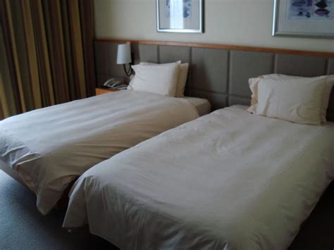 Clearance twin bed frames *see offer details. "Twin Betten" Hotel Hyatt Regency Mainz (Mainz ...