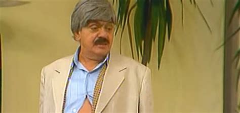 Chico anysio, born francisco anysio de oliveira paula filho (born april 12, 1931 maranguape, ceará, brazil) is a brazilian actor, comedian, writer and composer. De salário miserável a horror de pobre: os bordões eternos ...