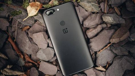 Maybe you would like to learn more about one of these? الإعلان الرّسمي عن هاتف OnePlus 5T ذي الأداء القويّ للغاية ...