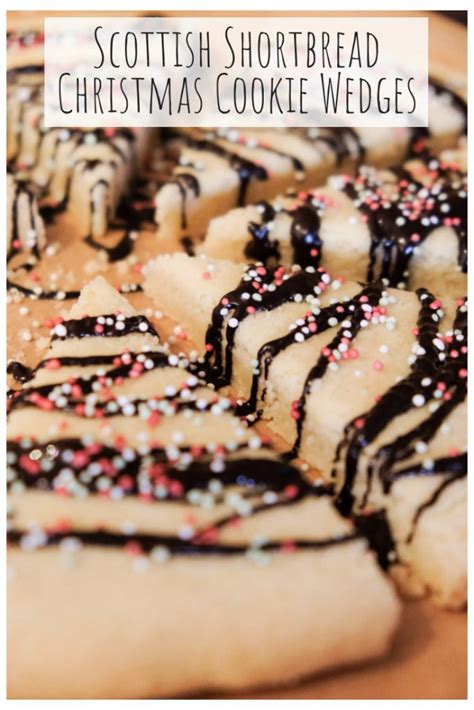 Satisfy your sweet tooth with scottish butterscotch, tablet, edinburgh rock, soft fudge, and chewy or hard toffee. Scottish Shortbread Christmas Cookie Wedges
