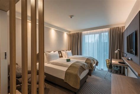 This price is based on the lowest nightly price found in the last 24 hours for stays in the next 30 days. Holiday Inn Hamburg Berliner Tor | Hamburg | ab 129€