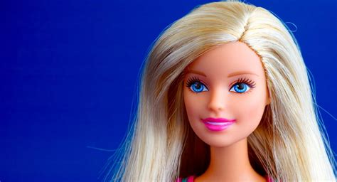 You can find more videos like busty charisma cappelli 2 below in the related videos section. BARBIE: svelato il cognome della bambola | YOUparti