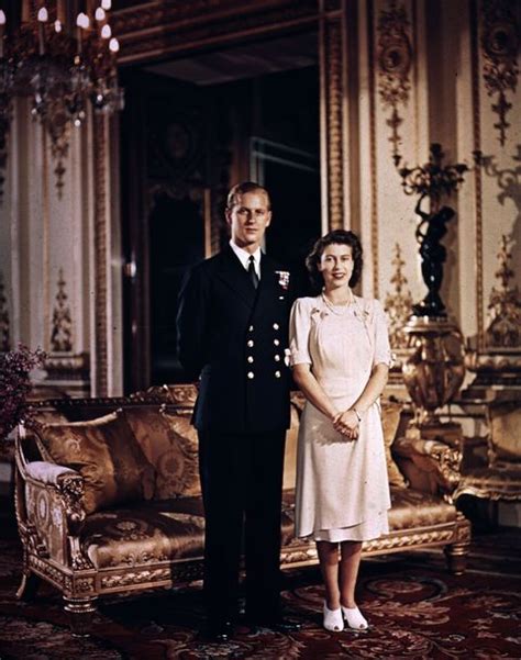 For their 70th wedding anniversary, the royal couple even released a series of portraits that make them look cuter than ever. Queen Elizabeth's Wedding - Queen Elizabeth II Wedding to ...