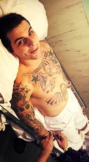 Updated february 22, 2021 by barber james. Gosh he looks so perfect o.o | Matt shadows, Matt sanders ...